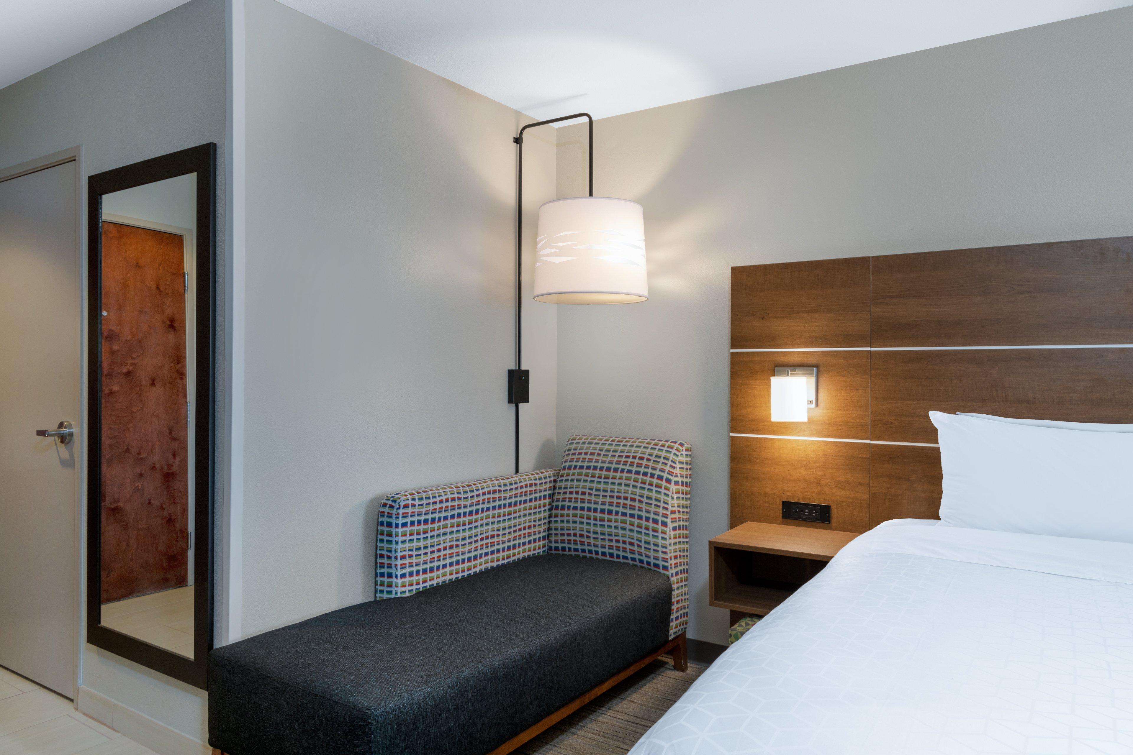 Holiday Inn Express & Suites Colorado Springs-Airport By Ihg Εξωτερικό φωτογραφία