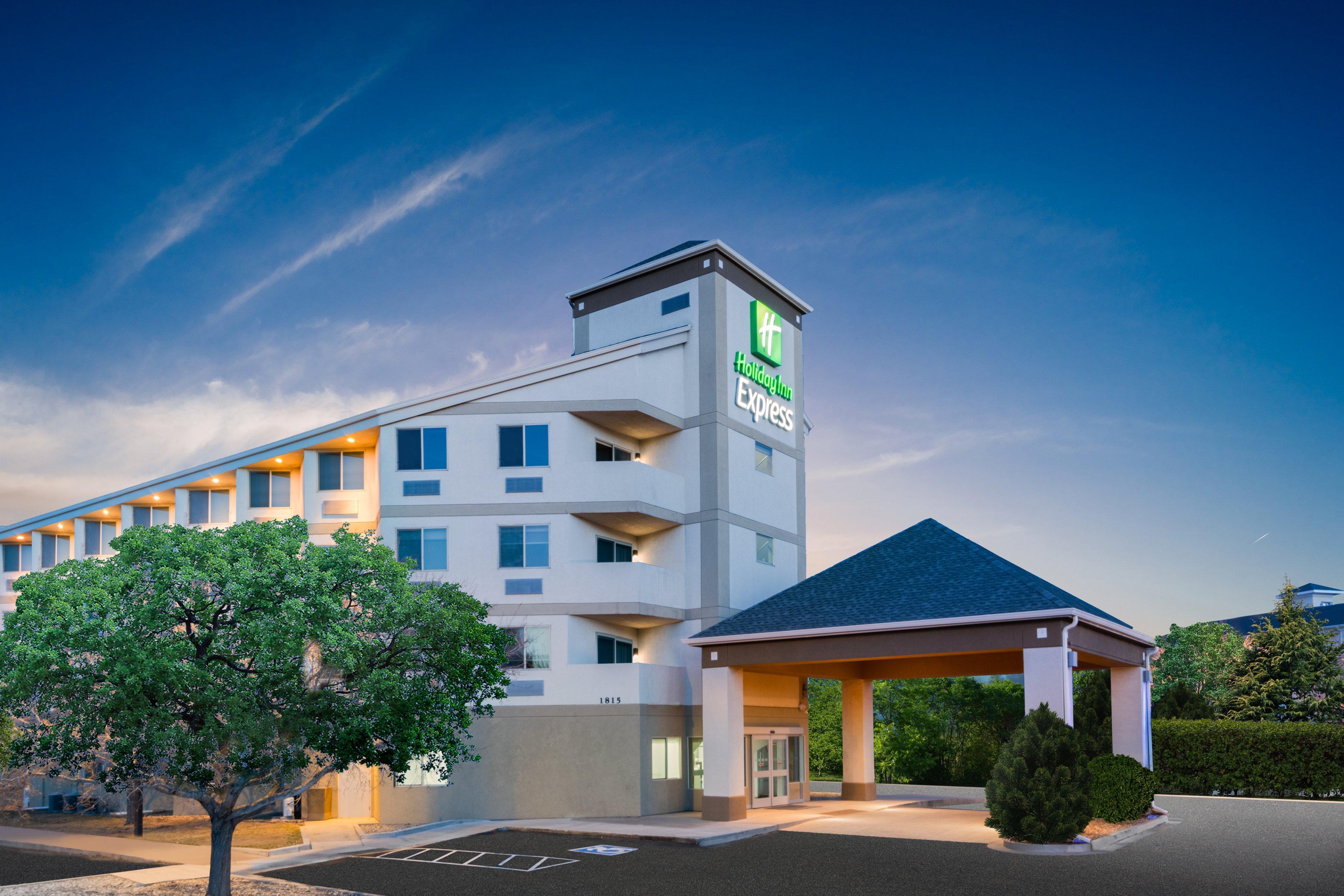 Holiday Inn Express & Suites Colorado Springs-Airport By Ihg Εξωτερικό φωτογραφία