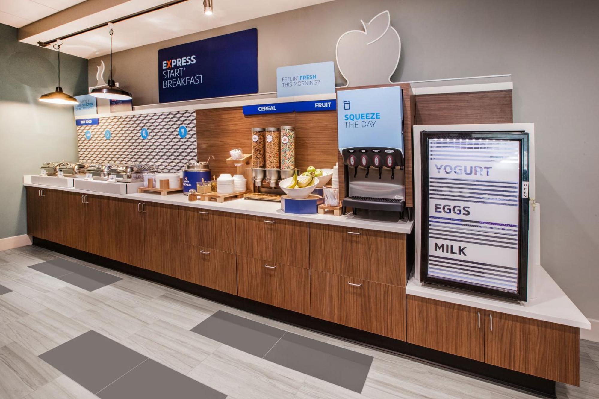 Holiday Inn Express & Suites Colorado Springs-Airport By Ihg Εξωτερικό φωτογραφία