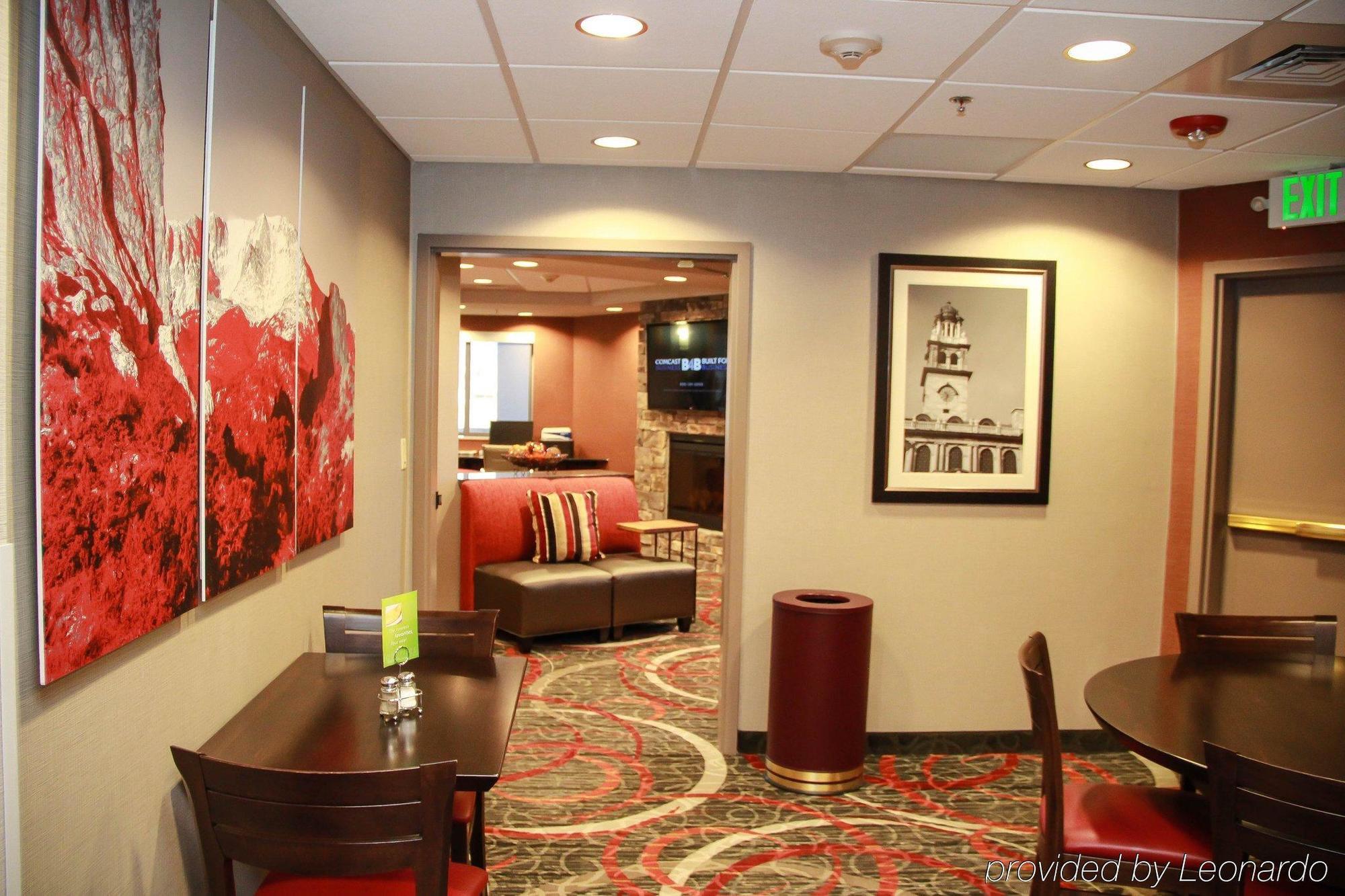 Holiday Inn Express & Suites Colorado Springs-Airport By Ihg Εξωτερικό φωτογραφία