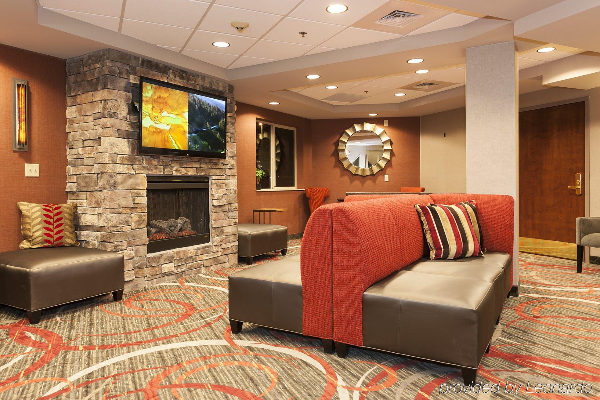 Holiday Inn Express & Suites Colorado Springs-Airport By Ihg Εξωτερικό φωτογραφία