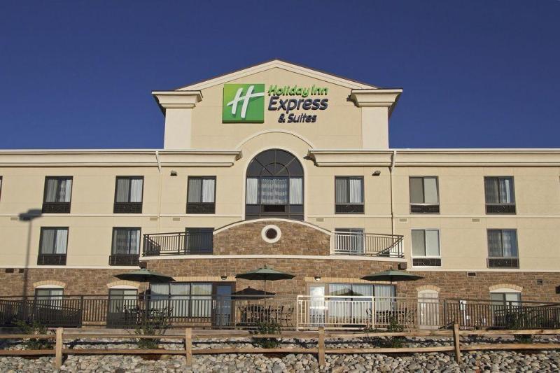 Holiday Inn Express & Suites Colorado Springs-Airport By Ihg Εξωτερικό φωτογραφία