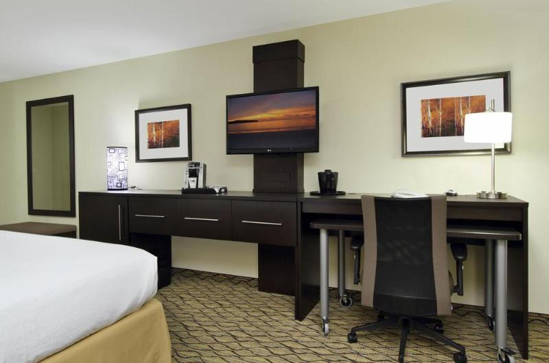 Holiday Inn Express & Suites Colorado Springs-Airport By Ihg Εξωτερικό φωτογραφία