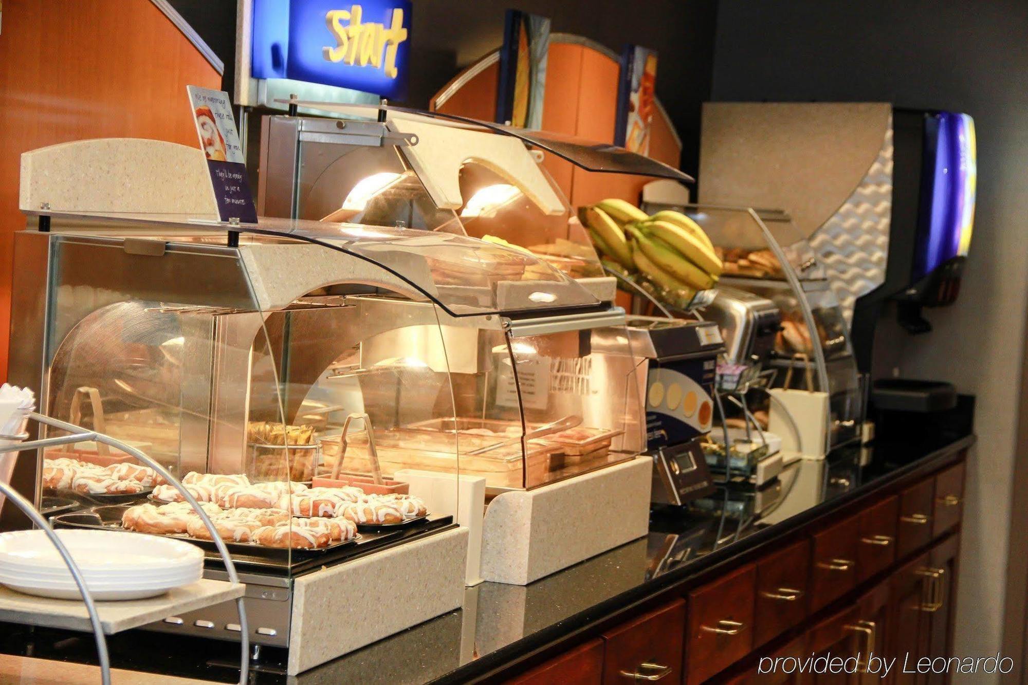 Holiday Inn Express & Suites Colorado Springs-Airport By Ihg Εξωτερικό φωτογραφία